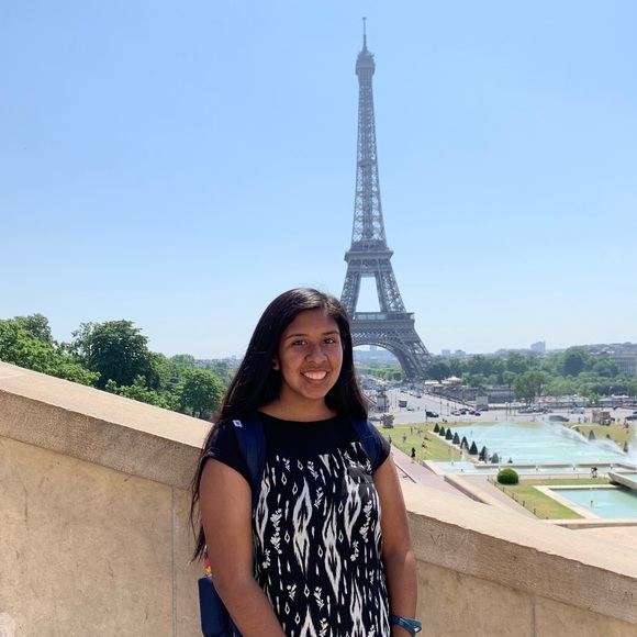 Meet the Posher - Picture 4 of 5